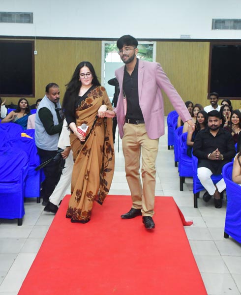 mass communication courses