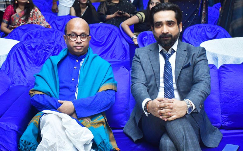 mass communication courses